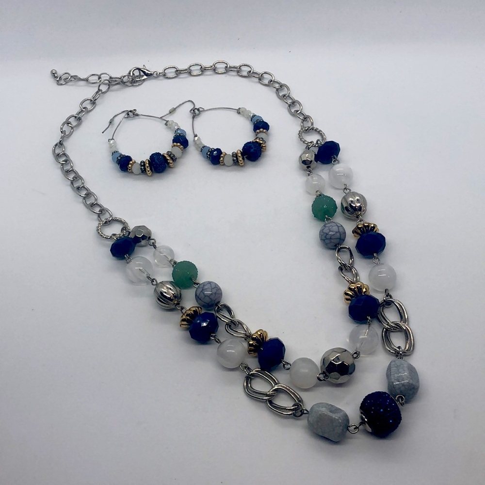 NWOT beaded necklace and earrings - acrylic beads